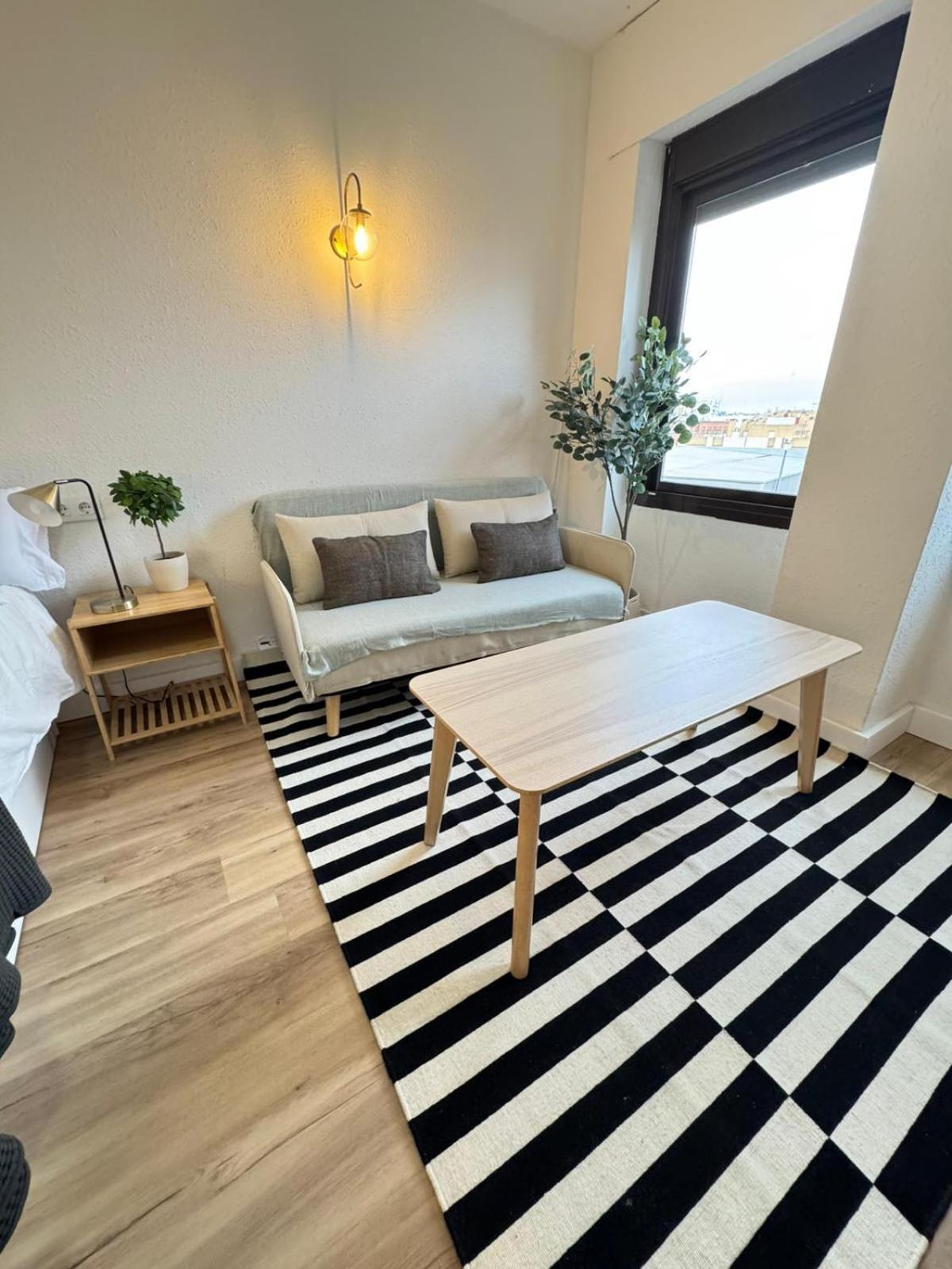 Triana Confort Sevilla Екстер'єр фото