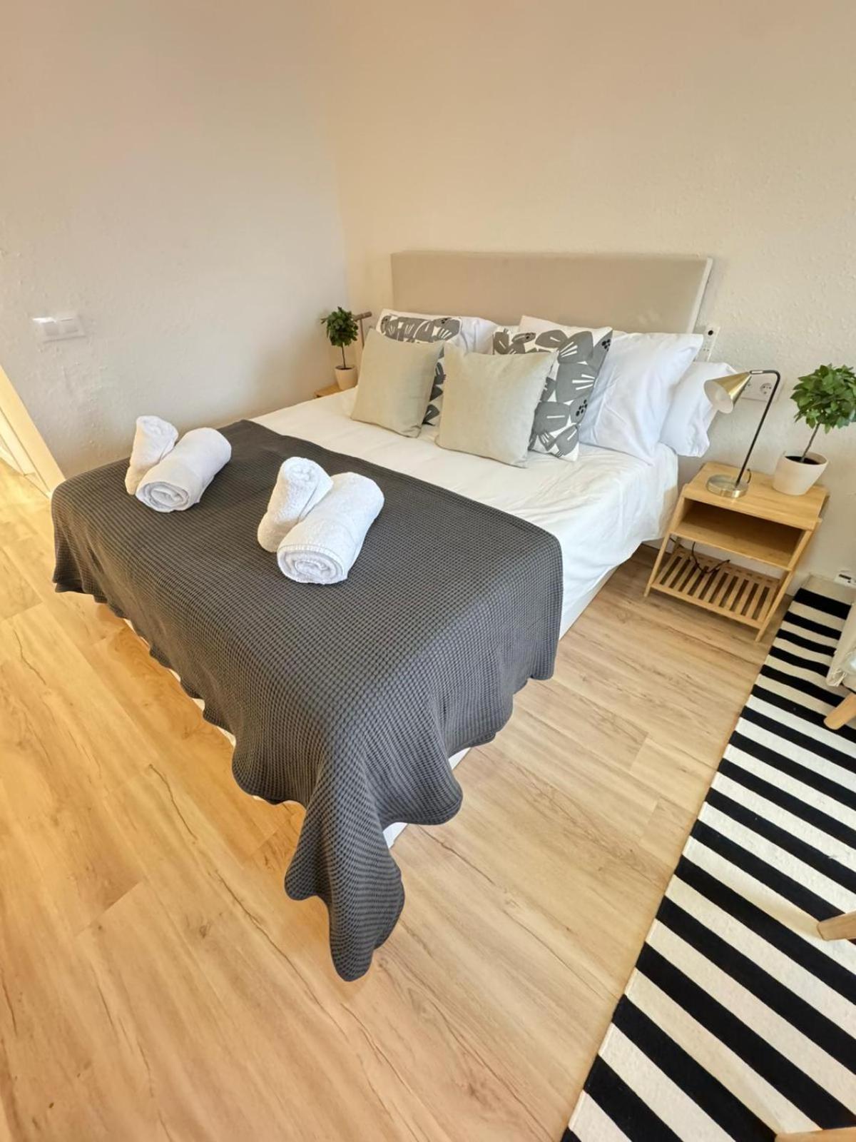 Triana Confort Sevilla Екстер'єр фото