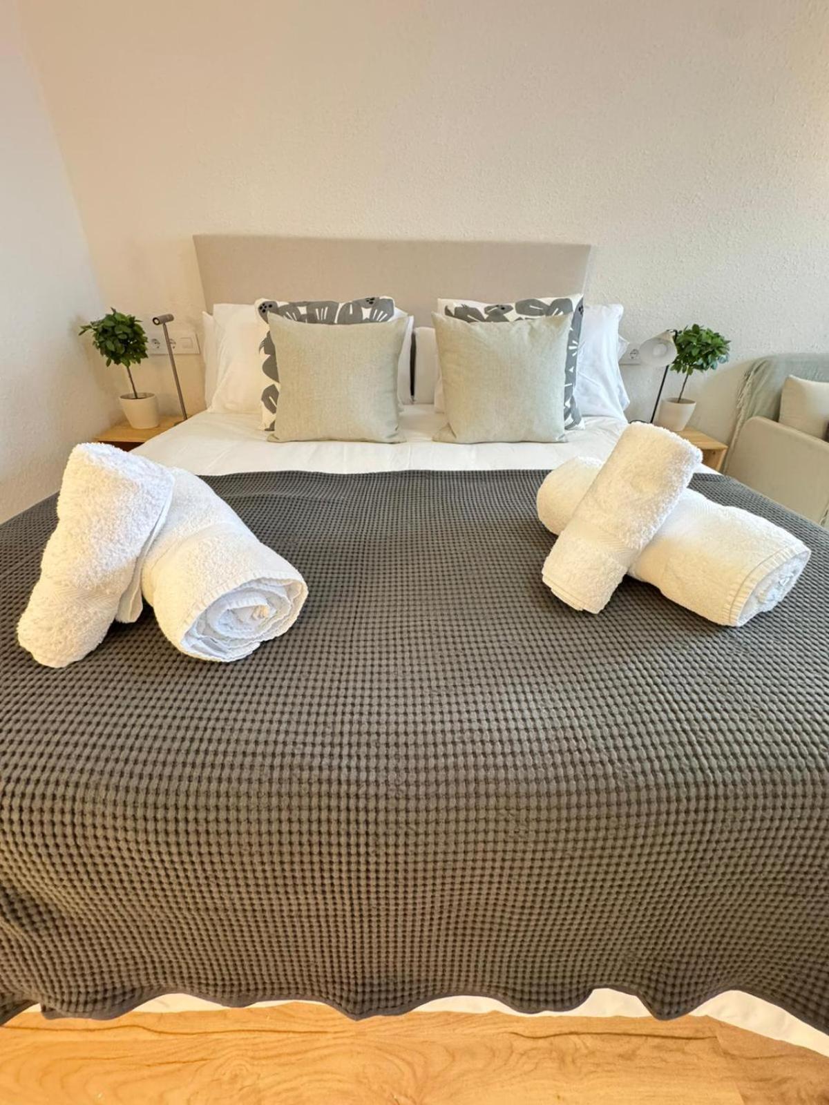 Triana Confort Sevilla Екстер'єр фото